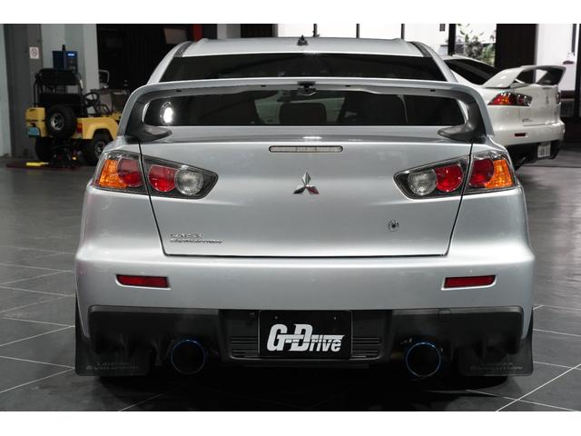 ランサー ＧＳＲエボリューションＸ　／３００ＰＳモデル／純正１８インチアルミ／純正レカロシート／ＨＫＳマフラー／ＳＡＲＤキャタライザー／ＴＯＭＥＩタービン／ビルシュタインサスペンション／キーレスオペレーション（5枚目）