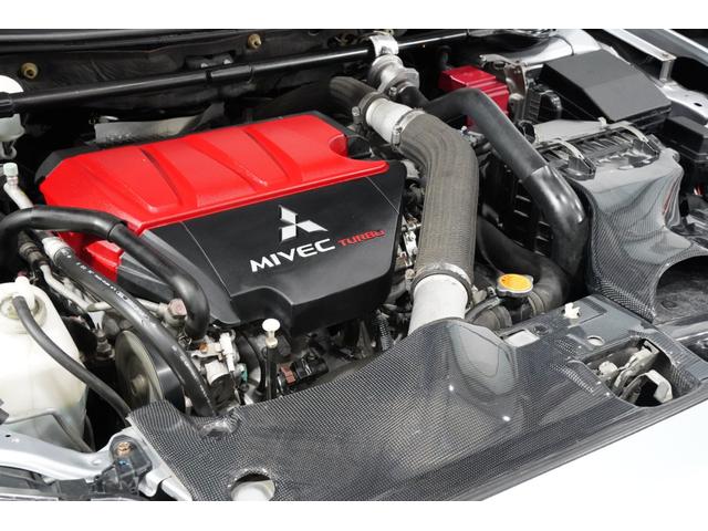 ランサー ＧＳＲエボリューションＸ　／３００ＰＳモデル／純正１８インチアルミ／純正レカロシート／ＨＫＳマフラー／ＳＡＲＤキャタライザー／ＴＯＭＥＩタービン／ビルシュタインサスペンション／キーレスオペレーション（10枚目）