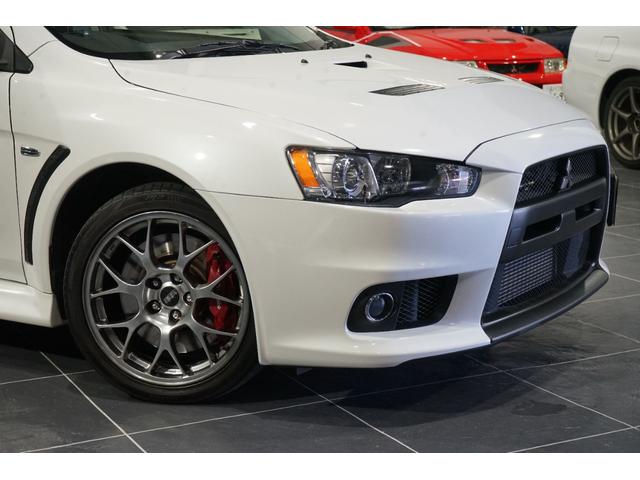 ランサー ＧＳＲエボリューションＸ　ファイナルＳＳＴ／平成２７年式／３００ＰＳ／純正オプションＢＢＳ１８インチアルミ／ブレンボキャリパー／レカロシート／キーレスオペレーション（6枚目）