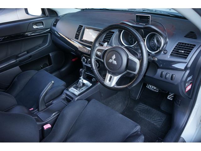 ランサー ＧＳＲエボリューションＸ　ファイナルＳＳＴ／平成２７年式／３００ＰＳ／純正オプションＢＢＳ１８インチアルミ／ブレンボキャリパー／レカロシート／キーレスオペレーション（21枚目）