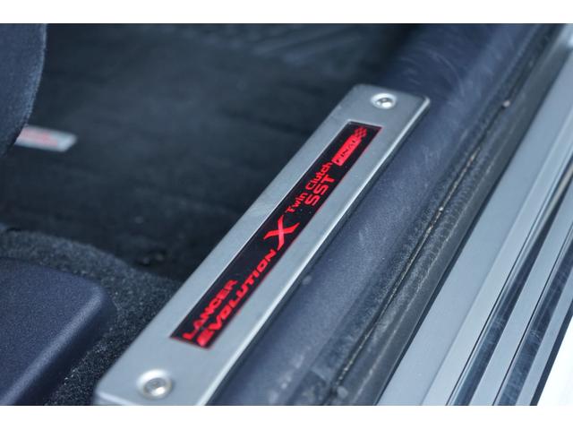 ランサー ＧＳＲエボリューションＸ　ファイナルＳＳＴ／平成２７年式／３００ＰＳ／純正オプションＢＢＳ１８インチアルミ／ブレンボキャリパー／レカロシート／キーレスオペレーション（32枚目）