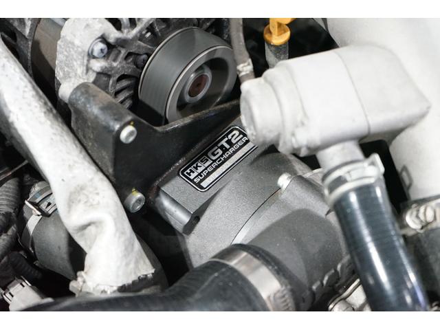 ８６ ＧＴ　／平成２５年式／６速マニュアル／ＨＫＳスーパーチャージャー・エキマニ・車高調／ＴＲＤマフラー／ＫＵＨＬバンパー／ＴＲＤエアロ／ブリッドフルバケットシート／レイズ１８インチアルミ（18枚目）