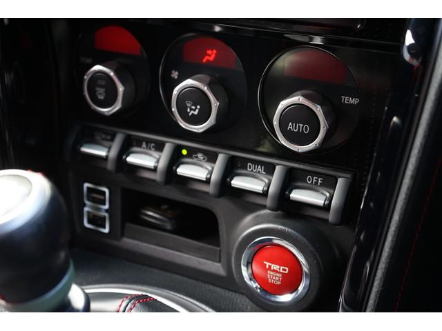 ８６ ＧＴ　／平成２５年式／６速マニュアル／ＨＫＳスーパーチャージャー・エキマニ・車高調／ＴＲＤマフラー／ＫＵＨＬバンパー／ＴＲＤエアロ／ブリッドフルバケットシート／レイズ１８インチアルミ（25枚目）