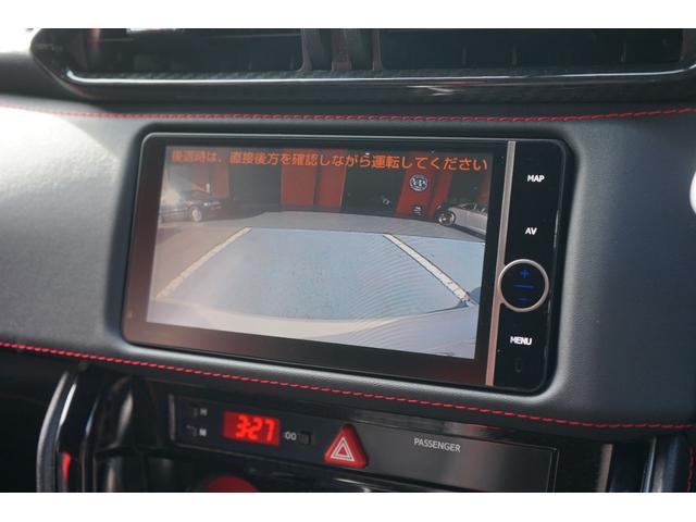 ８６ ＧＴ　／平成２５年式／６速マニュアル／ＨＫＳスーパーチャージャー・エキマニ・車高調／ＴＲＤマフラー／ＫＵＨＬバンパー／ＴＲＤエアロ／ブリッドフルバケットシート／レイズ１８インチアルミ（32枚目）