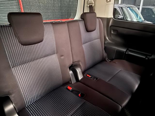 ヴォクシー ＺＳ　煌　ナビ　フルセグＴＶ　Ｂｌｕｅｔｏｏｔｈ　フリップダウンモニター　７人乗り　ＥＴＣ　両側パワースライドドア　ＤＶＤ再生　バックモニター　スマートキー　オートエアコン（27枚目）