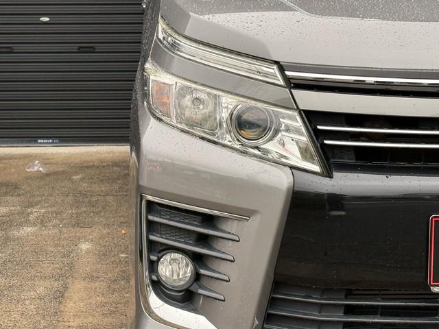 ヴォクシー ＺＳ　煌　ナビ　フルセグＴＶ　Ｂｌｕｅｔｏｏｔｈ　フリップダウンモニター　７人乗り　ＥＴＣ　両側パワースライドドア　ＤＶＤ再生　バックモニター　スマートキー　オートエアコン（59枚目）