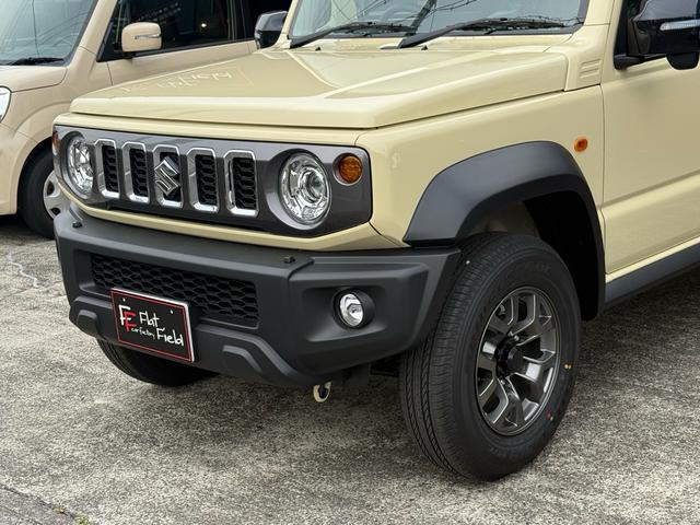 ジムニーノマド FC 未使用車 走行45キロ 4WD 禁煙車 衝突被害軽減システム レーダークルーズ コーナーセンサー スマートキー LEDヘッド 純正15インチアルミ 車線逸脱警報 オートライト オートエアコン(2枚目)
