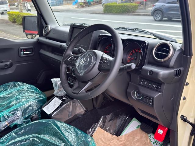 ジムニーノマド FC 未使用車 走行45キロ 4WD 禁煙車 衝突被害軽減システム レーダークルーズ コーナーセンサー スマートキー LEDヘッド 純正15インチアルミ 車線逸脱警報 オートライト オートエアコン(12枚目)