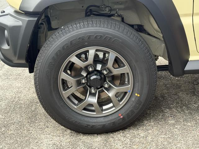 ジムニーノマド FC 未使用車 走行45キロ 4WD 禁煙車 衝突被害軽減システム レーダークルーズ コーナーセンサー スマートキー LEDヘッド 純正15インチアルミ 車線逸脱警報 オートライト オートエアコン(37枚目)