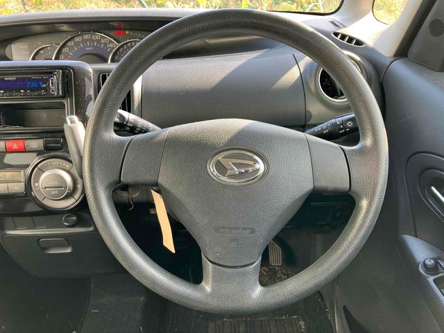 タント Gスペシャル 電動スライドドア スマートキー アイドリングストップ 電動格納ミラー ベンチシート CVT 盗難防止システム ABS CD USB アルミホイール 衝突安全ボディ エアコン パワーステアリング(3枚目)