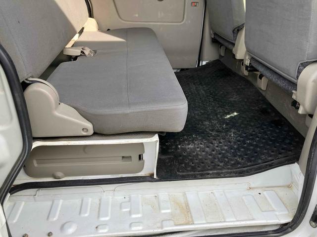 エブリイ PC AT 両側スライドドア キーレスエントリー 盗難防止システム エアコン パワーステアリング パワーウィンドウ 運転席エアバッグ 助手席エアバッグ(34枚目)