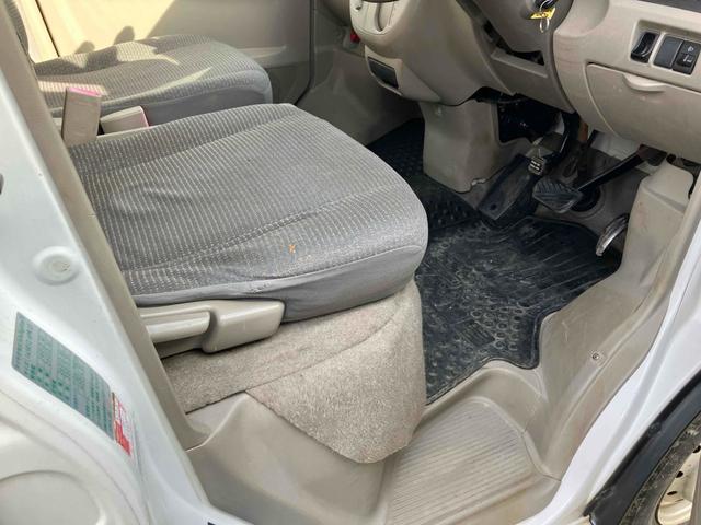 エブリイ PC AT 両側スライドドア キーレスエントリー 盗難防止システム エアコン パワーステアリング パワーウィンドウ 運転席エアバッグ 助手席エアバッグ(38枚目)