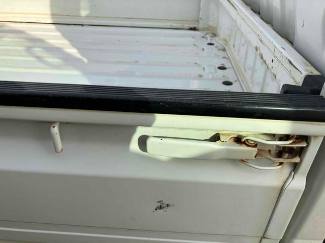 キャリイトラック 4WD MT エアコン パワーステアリング(31枚目)