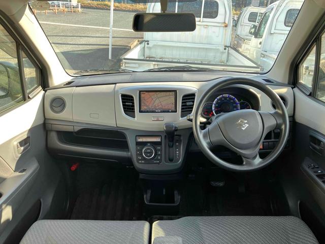 ワゴンR FX ナビ TV キーレスエントリー アイドリングストップ 電動格納ミラー シートヒーター ベンチシート CVT 盗難防止システム ABS 衝突安全ボディ エアコン パワーステアリング パワーウィンドウ(2枚目)