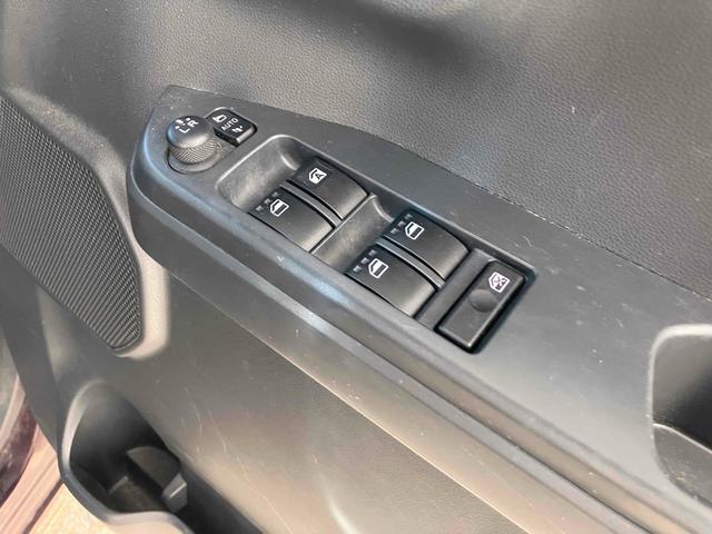 ウェイク L SAII バックカメラ 両側電動スライドドア ナビ クリアランスソナー 衝突被害軽減システム オートライト スマートキー アイドリングストップ 電動格納ミラー ベンチシート CVT 盗難防止システム ABS(9枚目)