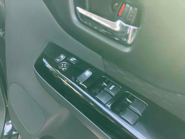 スペーシアカスタム ＴＳ　両側電動スライドドア　衝突被害軽減システム　オートライト　ＨＩＤ　スマートキー　アイドリングストップ　電動格納ミラー　ベンチシート　ＣＶＴ　盗難防止システム　ＡＢＳ　ＣＤ　ＵＳＢ　アルミホイール（11枚目）