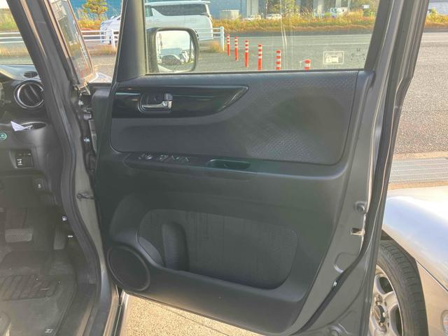 N-BOXカスタム G・Lパッケージ 両側スライド・片側電動 ナビ オートライト HID スマートキー アイドリングストップ 電動格納ミラー ベンチシート CVT 盗難防止システム ABS ESC アルミホイール エアコン(37枚目)