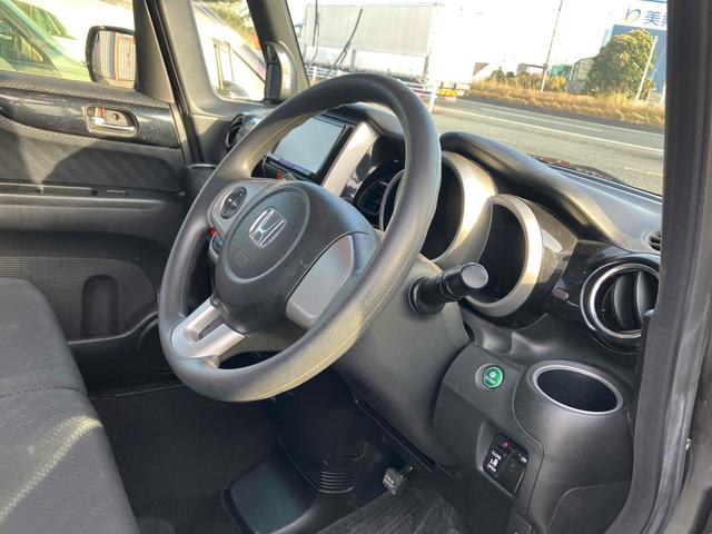 N-BOXカスタム G・Lパッケージ 両側スライド・片側電動 ナビ オートライト HID スマートキー アイドリングストップ 電動格納ミラー ベンチシート CVT 盗難防止システム ABS ESC アルミホイール エアコン(39枚目)