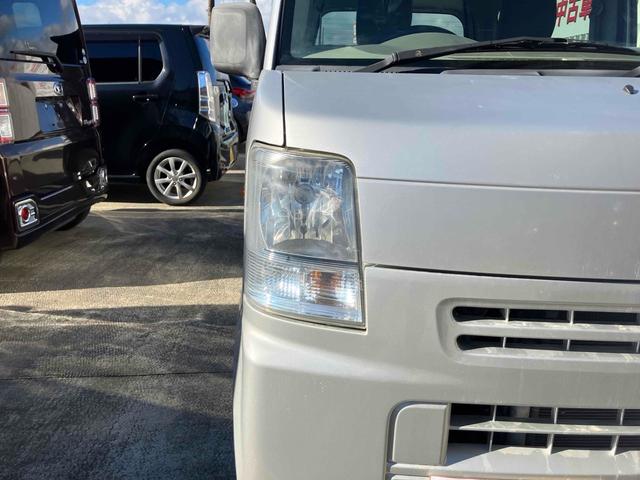 エブリイ ＰＣ　軽バン　ＡＴ　両側スライドドア　盗難防止システム　エアコン　パワーステアリング　パワーウィンドウ　運転席エアバッグ　助手席エアバッグ　ＣＤ　ミュージックプレイヤー接続可（3枚目）