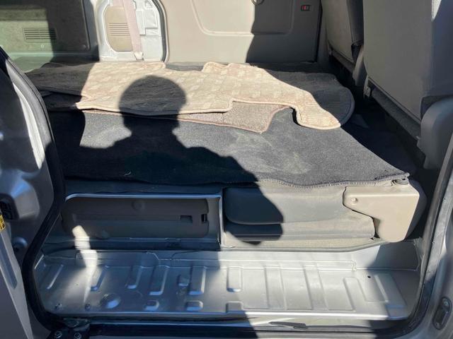 エブリイ ＰＣ　軽バン　ＡＴ　両側スライドドア　盗難防止システム　エアコン　パワーステアリング　パワーウィンドウ　運転席エアバッグ　助手席エアバッグ　ＣＤ　ミュージックプレイヤー接続可（22枚目）