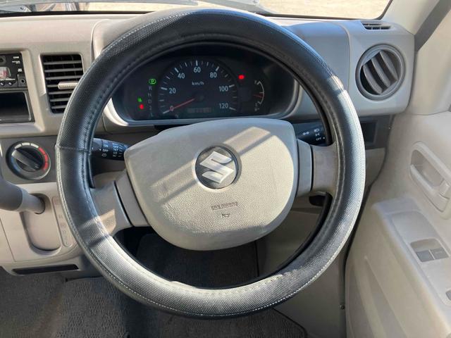 エブリイ ＰＣ　軽バン　ＡＴ　両側スライドドア　盗難防止システム　エアコン　パワーステアリング　パワーウィンドウ　運転席エアバッグ　助手席エアバッグ　ＣＤ　ミュージックプレイヤー接続可（25枚目）