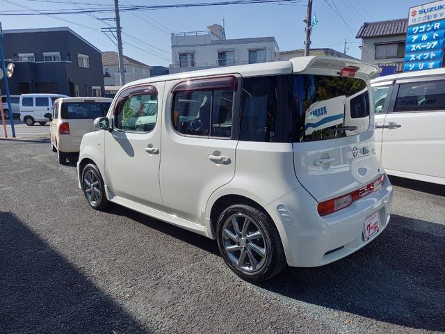 日産 キューブ