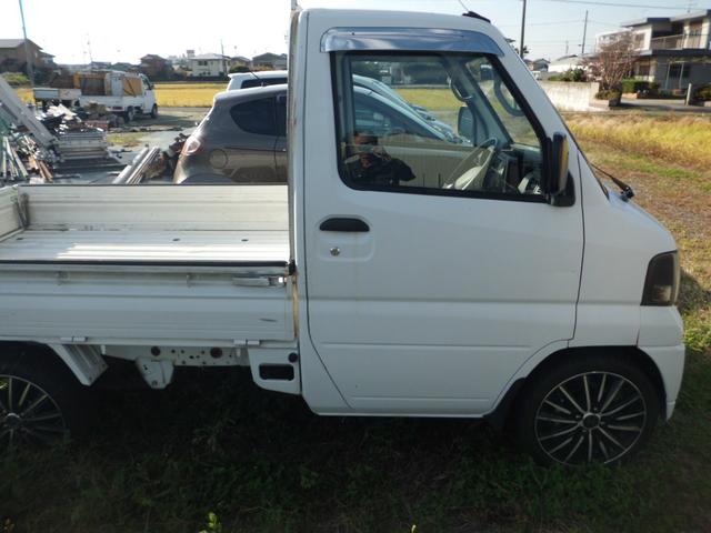 ミニキャブトラック Ｖタイプ　４ＷＤ　エアコンパワステ無し（3枚目）