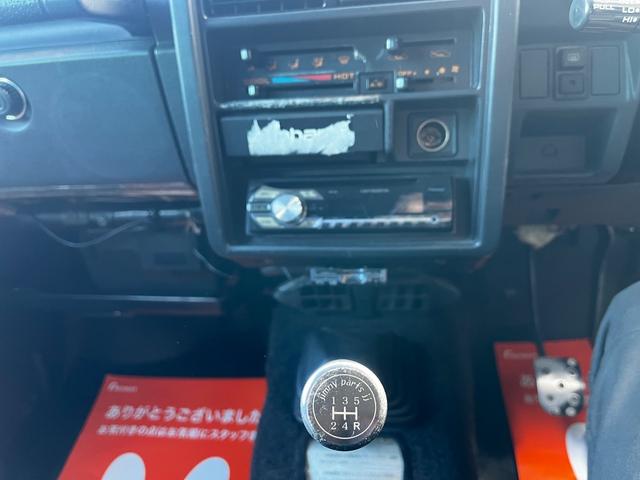 ジムニー ランドベンチャー ブルーM MT5速 シートカバー リフトアップGeolandar M/T 6.50R16 ブラッドレーホイール前後社外バンパー 新品天井ETC付きエアコン(16枚目)