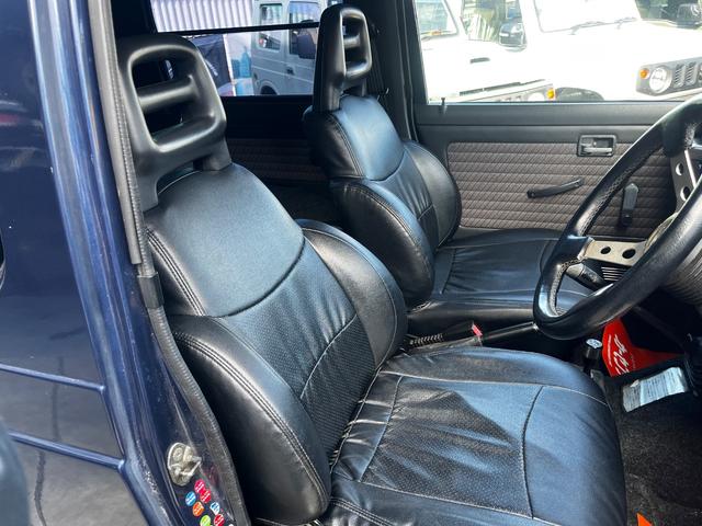ジムニー ランドベンチャー ブルーM MT5速 シートカバー リフトアップGeolandar M/T 6.50R16 ブラッドレーホイール前後社外バンパー 新品天井ETC付きエアコン(41枚目)