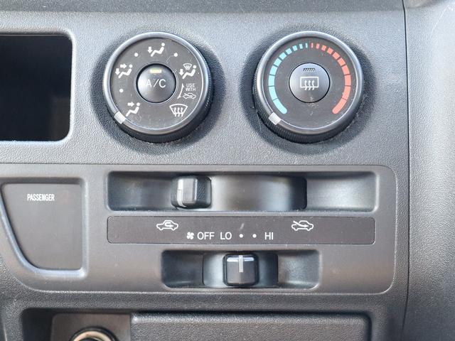 ハイエースバン リンエイ バカンチェスリッツ サブバッテリー ベバストFFヒーター FASPシート 走行充電 メモリーナビ 社外LEDヘッドライト ドライブレコーダー バックカメラ リアクーラー リアヒーター キャンピングカー 寒冷地仕様(22枚目)