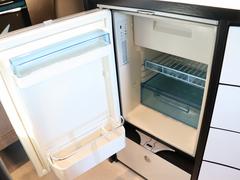 ������˿��ۤʥ��ƥʥ󥹤⡢ʻ�ߤ���Ƥ��빩��ˤƾ���ޤ��� 5