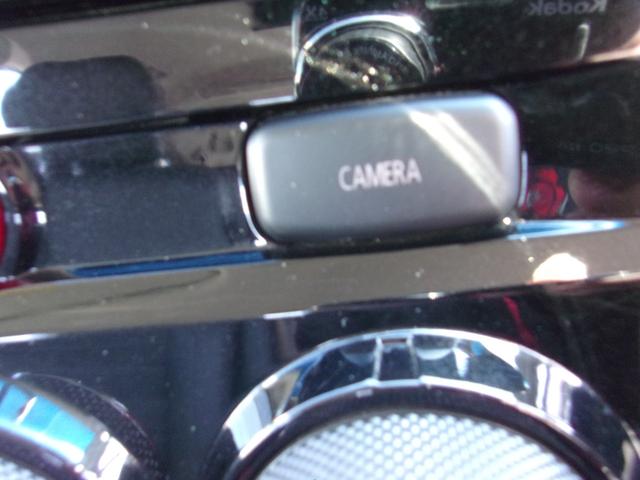 シャモニー　ＳＤナビ＆フルセグ　バックカメラ　ＥＴＣ　後席モニター　寒冷地仕様車　クルーズコントロール　両側電動スライドドア　ＨＩＤヘッドライトフォグランプ　純正１８インチアルミホイール　フロントシートヒーター(32枚目)