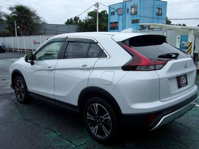 エクリプスクロス Ｇプラスパッケージ　スマートフォン連携メモリーナビ　フルセグＴＶ　マルチアラウンドモニター　ＥＴＣ　フロントシートヒーター　寒冷地仕様車　フロント＆リヤパーキングセンサー　ワンオーナー禁煙車　レーダークルーズコントロール（9枚目）