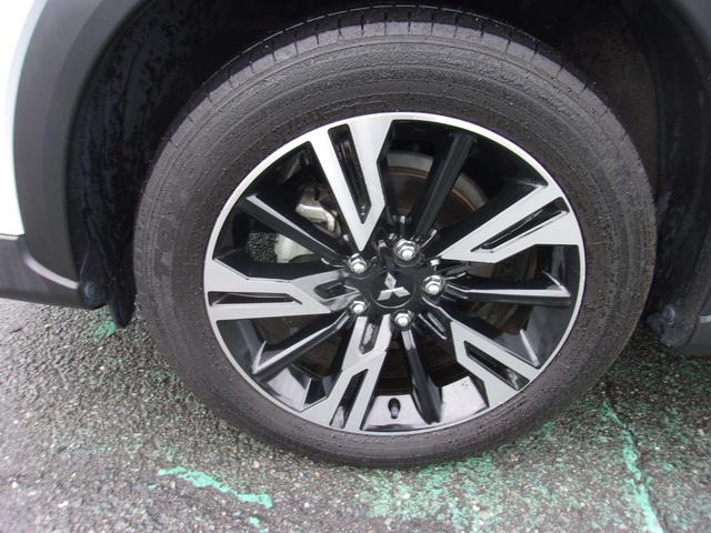 エクリプスクロス Ｇプラスパッケージ　スマートフォン連携メモリーナビ　フルセグＴＶ　マルチアラウンドモニター　ＥＴＣ　フロントシートヒーター　寒冷地仕様車　フロント＆リヤパーキングセンサー　ワンオーナー禁煙車　レーダークルーズコントロール（21枚目）