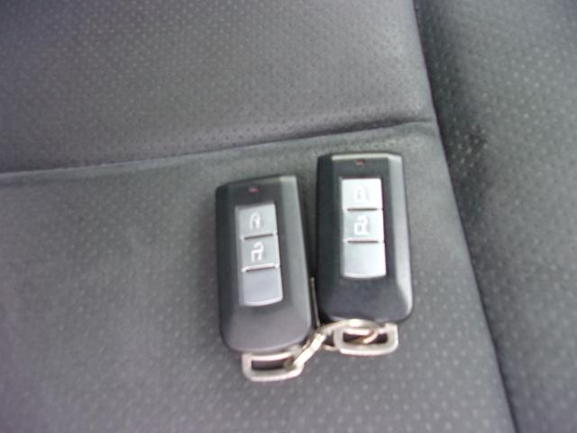 エクリプスクロス Ｇプラスパッケージ　スマートフォン連携メモリーナビ　フルセグＴＶ　マルチアラウンドモニター　ＥＴＣ　フロントシートヒーター　寒冷地仕様車　フロント＆リヤパーキングセンサー　ワンオーナー禁煙車　レーダークルーズコントロール（70枚目）