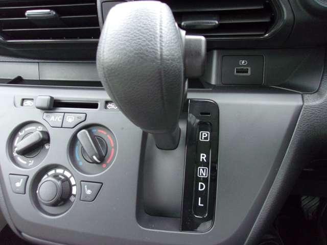 eKワゴン M ETC 衝突被害軽減ブレーキ/誤発進抑制機能システム フロント&リヤパーキングセンサー 寒冷地仕様車 車線逸脱警報システム 横滑り防止装置 キーレス CDオーディオ&AM/FMラジオ(11枚目)