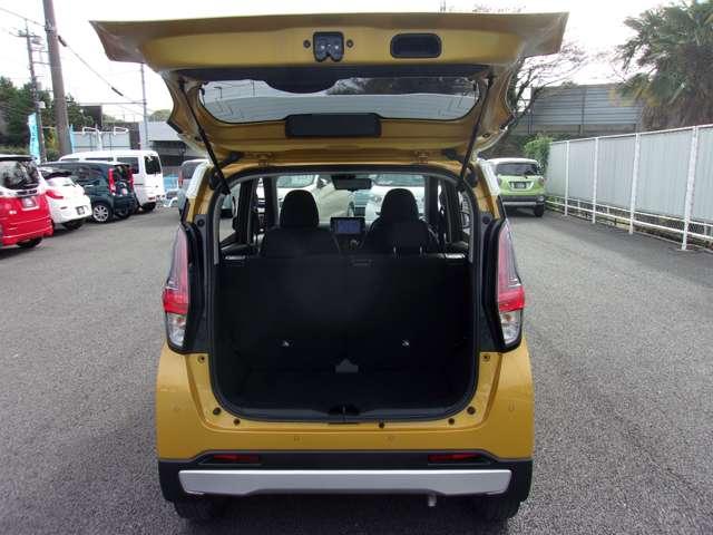 eKクロス T メモリーナビ フルセグTV マルチアラウンドモニター マイパイロット フロントシートヒーター 寒冷地仕様車 フロント&リヤパーキングセンサー 衝突被害軽減ブレーキ/誤発進抑制機能システム 禁煙車(18枚目)