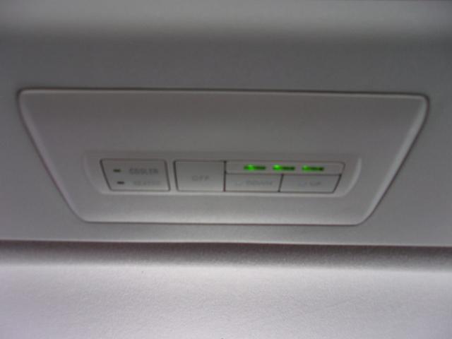 デリカD:5 P メモリーナビ フルセグTV マルチアラウンドモニター ETC 助手席側電動サイドステップ 衝突被害軽減ブレーキ/誤発進抑制機能システム フロントシートヒーター 寒冷地仕様車 電動リヤゲート 禁煙車(61枚目)