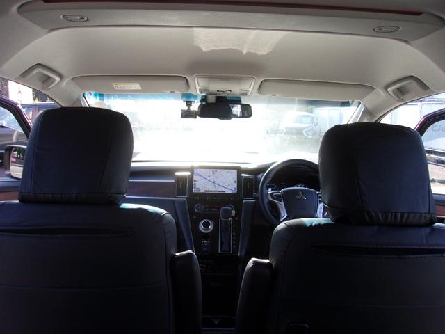 デリカD:5 P メモリーナビ フルセグTV マルチアラウンドモニター ETC 助手席側電動サイドステップ 衝突被害軽減ブレーキ/誤発進抑制機能システム フロントシートヒーター 寒冷地仕様車 電動リヤゲート 禁煙車(62枚目)