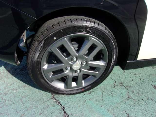 デリカミニ Ｔ　プレミアム　メモリーナビ　フルセグＴＶ　ＥＴＣ　禁煙車（20枚目）