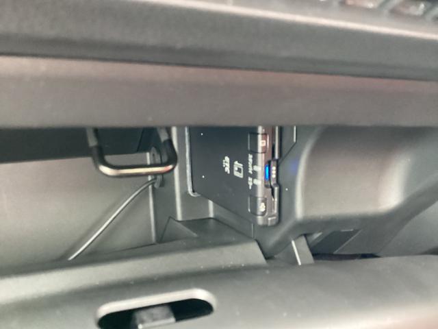S660 α ワンオーナー禁煙車 純正ナビ スマートキー&プッシュスタート キーフリーキー ETC付き ターボ フルオートエアコン 運転席エアバッグ パワーステアリング ABS パワーウインド 1オナ(19枚目)