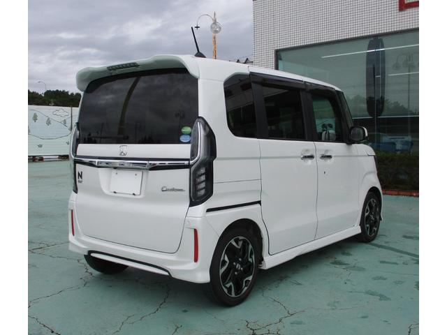 N-BOXカスタム G・Lターボホンダセンシング ナビ テレビ CD DVD ブルートゥース バックカメラ ETC LEDライト 両側パワースライドドア シートヒーター クルコン パドルシフト 衝突軽減ブレーキ リヤセンサー サイドエアバッグ(9枚目)