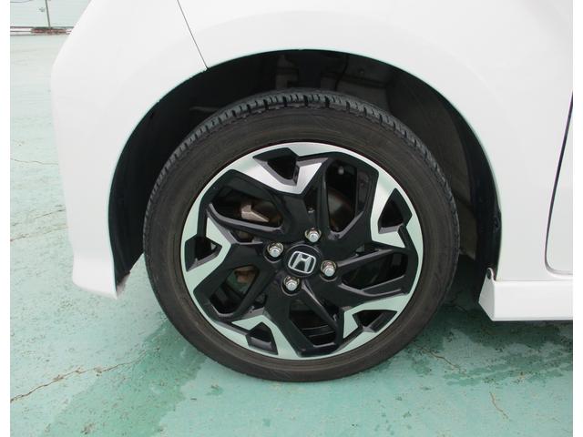 N-BOXカスタム G・Lターボホンダセンシング ナビ テレビ CD DVD ブルートゥース バックカメラ ETC LEDライト 両側パワースライドドア シートヒーター クルコン パドルシフト 衝突軽減ブレーキ リヤセンサー サイドエアバッグ(14枚目)