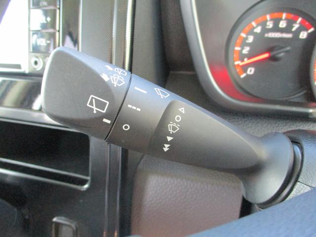 ルーミー Ｇ　Ｓ　ナビ　テレビ　ＣＤ　ブルートゥース　バックカメラ　ＥＴＣ　クルーズコントロール　衝突軽減ブレーキ　ＡＢＳ　ＷＳＲＳ　ＴＲＣ　両側パワースライドドア　スマートキー（32枚目）