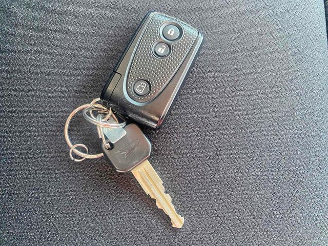 タント カスタムＲＳ　ＥＴＣ　片側電動スライドドア　ナビ　スマートキー　アイドリングストップ　電動格納ミラー　ベンチシート　ＣＶＴ　盗難防止システム　ＡＢＳ　アルミホイール　衝突安全ボディ（28枚目）