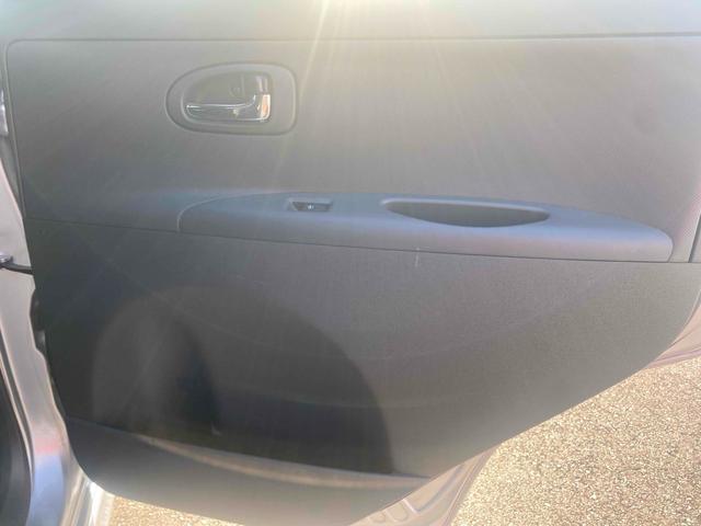 タント カスタムＲＳ　ＥＴＣ　片側電動スライドドア　ナビ　スマートキー　アイドリングストップ　電動格納ミラー　ベンチシート　ＣＶＴ　盗難防止システム　ＡＢＳ　アルミホイール　衝突安全ボディ（30枚目）