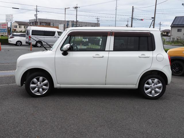 アルトラパン X ETC TV スマートキー ベンチシート AT 盗難防止システム ABS CD DVD再生 USB アルミホイール 衝突安全ボディ エアコン(15枚目)