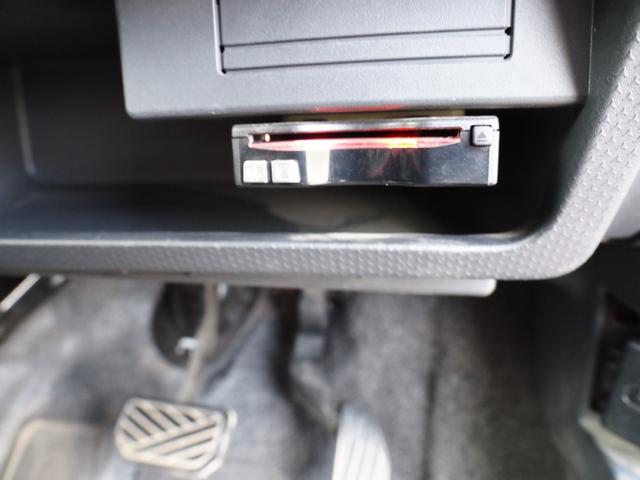 ハスラー Ｊスタイル　ＥＴＣ　バックカメラ　ナビ　ＴＶ　衝突被害軽減システム　ＨＩＤ　スマートキー　アイドリングストップ　シートヒーター　ベンチシート　ＣＶＴ　盗難防止システム　ＡＢＳ　ＥＳＣ　ＣＤ　ＵＳＢ（9枚目）