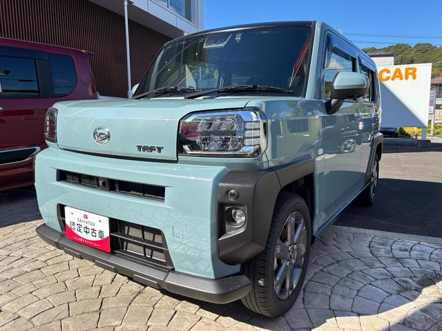 タフト Gターボ 15インチアルミホイール オートレベリング機能付フルLEDヘッドランプ LEDフォグランプ 本革巻ステアリングホイール 本革巻インパネセンターシフト TFTカラーマルチインフォメーションディスプレイ(2枚目)