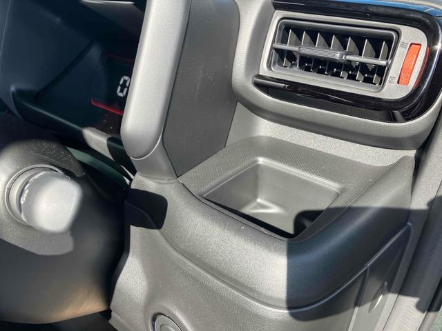 スペーシアギア ハイブリッドＸＺ　全周囲カメラ　両側電動スライドドア　ナビ　ＴＶ　クリアランスソナー　オートクルーズコントロール　レーンアシスト　衝突被害軽減システム　オートライト　ＬＥＤヘッドランプ　スマートキー（45枚目）